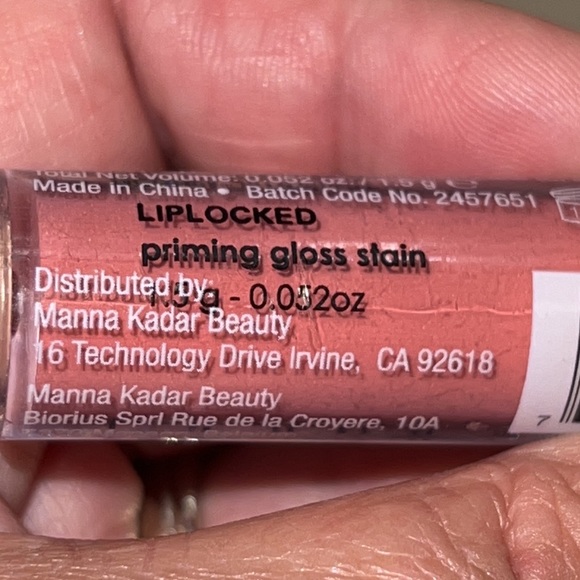 Manna Kadar Lip Gloss- Rossette color - Picture 5 of 6